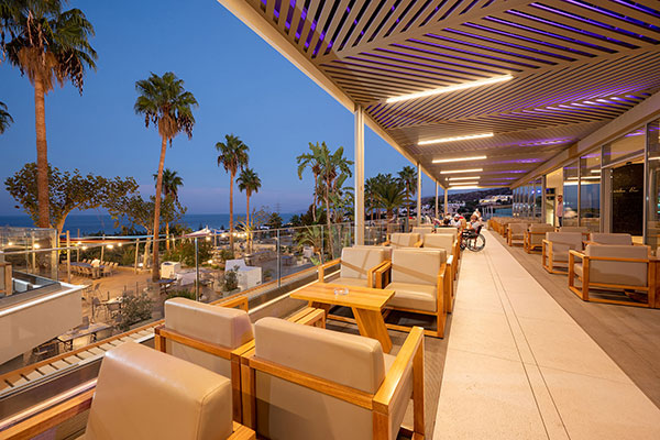 Poseidon Lobby Bar