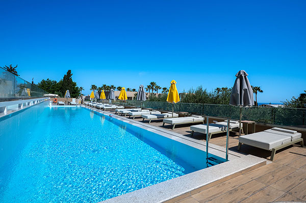 Suite with Individual Pool