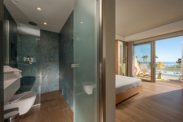 Suite with Individual Pool