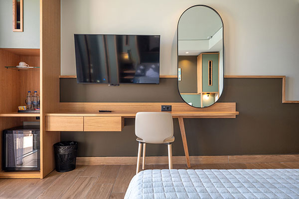 Suite with Individual Pool