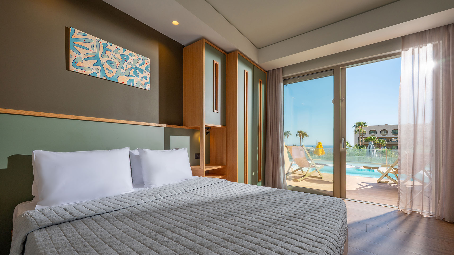 Suite with Individual Pool
