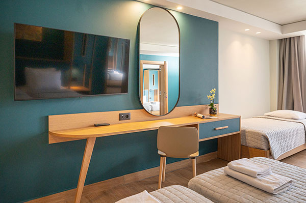 Superior Connecting Room with Land View