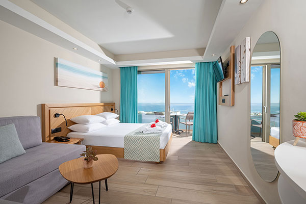 Superior Room with Sea View on High Floor
